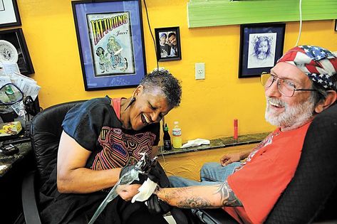 Oldest Tattoo, New Orleans Tattoo, Learn To Tattoo, Bolt Tattoo, Single Needle Tattoo, Light Tattoo, Tattoo Parlor, Tattoo Now, Female Tattoo Artists