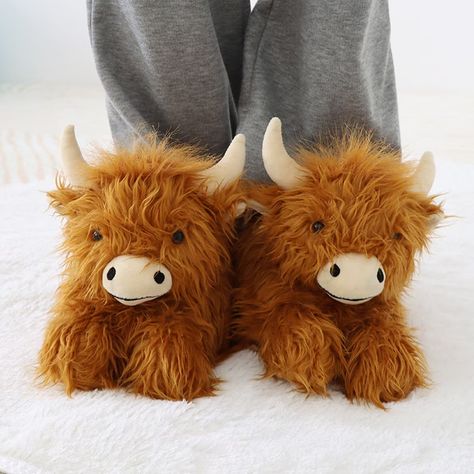 Cutest and Most Comfortable Highland Cow Slippers! Perfect for a Gift or Lounging around! Etsy Cow Slippers, Slippers Fluffy, Scottish Cow, Scottish Highland Cow, Animal Slippers, Slides For Women, Highland Cattle, Cute Slippers, Warm Home