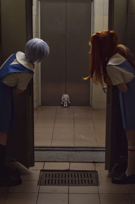 Asuka And Rei Cosplay, Nge Cosplay, Shezow Fanart, Asuka X Rei, Asuka And Rei, Neon Genesis Evangelion Cosplay, Rei Ayanami Cosplay, Rei Evangelion, Rei Cosplay