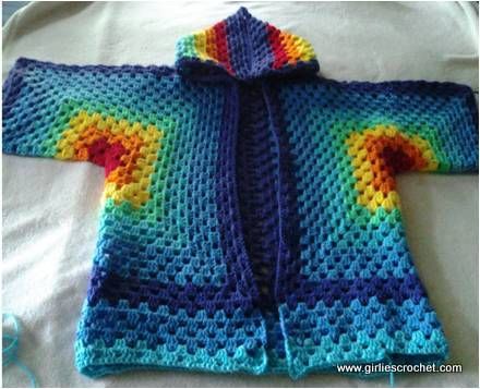 This is a free crochet pattern for Hexagonal Hooded Cardigan, this is made of 2 hexagonal grannies joined together to form the body and sleeves. Crochet Outerwear, Cardigan Pattern Free, Crochet Lace Cardigan, Lace Cardigan Pattern, Hexagon Cardigan, Crochet Cardigan Pattern Free, Crochet Hexagon, Baby Top, Crochet Goodies