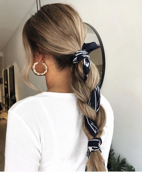 Natura Hair, Thanksgiving Hairstyles, Date Night Hair, New Hair Look, Night Hairstyles, Plaits Hairstyles, Fabric Hair Bows, Effortless Hairstyles, Dream Style