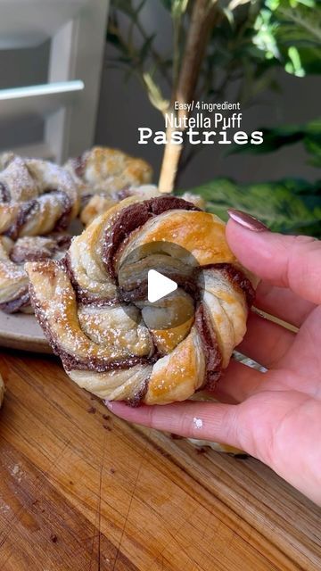 Bailey Rhatigan on Instagram: "Nutella Puff Pastries 🥐 
made with four prepared “ingredients“ and end up being the perfect brunch item! Use ANY chocolate spread you desire. These are a must make. ✨follow @sailor_bailey for more. Full recipe linked in my profile.
.
The full recipe is linked in my profile or Google 🔍 Sailor Bailey Nutella Puff Pastries”
.
.
You can also comment “recipe” and I’ll send you the link in DMs.
.
.
#chocolate #yummy #pastry #recipe #brunch #instafood #sweettooth" Philly Dough Puff Pastries, Leftover Puff Pastry, Puff Pastry Treats, Nutella Puff Pastry, Puff Pastry Recipes Dessert, Sailor Bailey, Puffed Pastry, Pastries Recipes Dessert, Breakfast Recipies