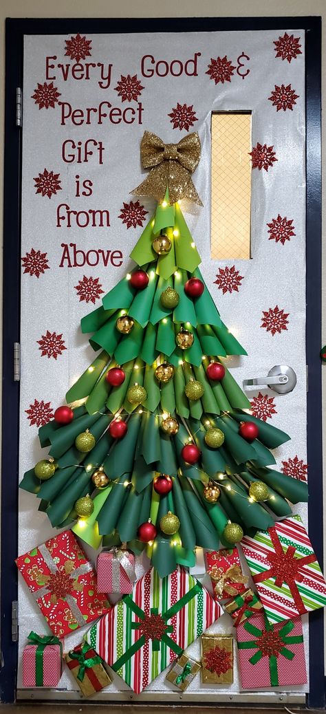 Christmas classroom door decoration | Door decorations classroom christmas, Christmas  classroom, Classroom christmas decorations Winter Door Decorations Classroom, Christmas Hallway, Diy Christmas Door Decorations, Door Decorations Classroom Christmas, Classroom Christmas Decorations, Diy Gingerbread, Holiday Door Decorations, Diy Christmas Door, Christmas Door Decorating Contest