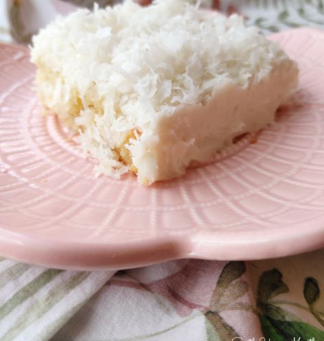 Best Coconut Cake Recipe, Coconut Sheet Cakes, Texas Sheet Cake Recipe, Coconut Cake Recipe, Texas Sheet Cake, Chocolate Sheet Cake, Coconut Desserts, Sheet Cake Recipes, Sheet Cake Pan