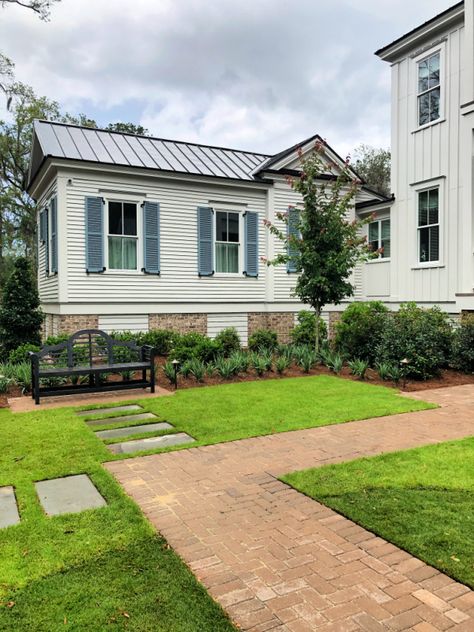 White farmhouse with blue shutters Low Country Home, Southern Living Idea House, Home Front Porch, Front Porch Planters, Side Yard Landscaping, Door Paint, Front Door Paint Colors, Blue Shutters, Door Colors