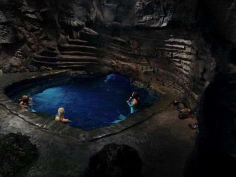 Mako Island, Mermaid Cave, Cave Pool, Moon Pool, Mermaid Pool, Mermaid Moon, H2o Mermaids, Mako Mermaids, Moon Moon