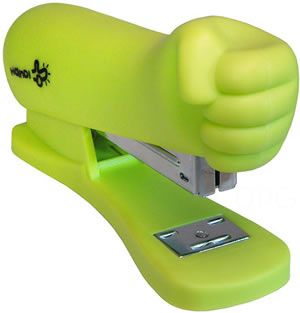 “Don’t make me angry, paper! You won’t like me when I’m angry!” | Community Post: The Only 15 Staplers You Will Ever Need To See In Your Life That Will Blow Your Mind Forever Hulk Smash, Take My Money, Geek Out, Geek Culture, Usb Stick, Geek Chic, Cool Stuff, Shut Up, Cool Gadgets