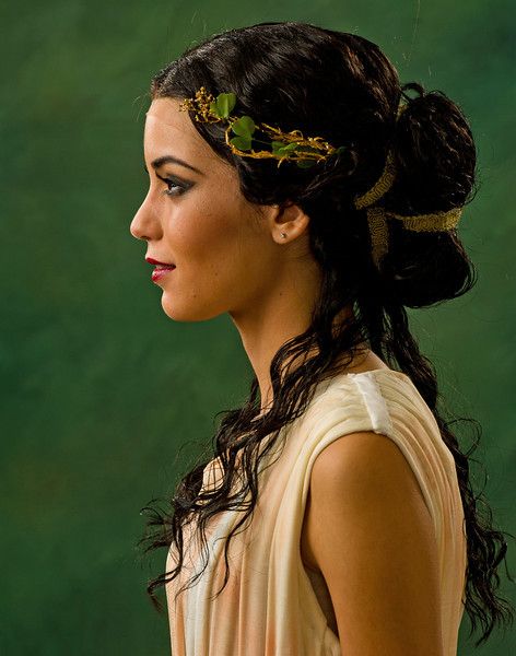 Ancient Greece - allisonlowery Ancient Greek Hairstyles, Ancient Greece Fashion, Greek Hairstyles, Ancient Greece History, Roman Hair, Ancient Greece Aesthetic, Ancient Greece Art, Roman Hairstyles, Greece Women