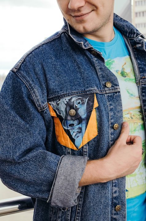 Denim Jacket Painted Men, Denim Jacket Diy Paint, Custom Jean Jacket, Diy Denim Jacket, Custom Denim Jacket, Denim Art, Diy Jacket, Custom Jeans, Custom Denim