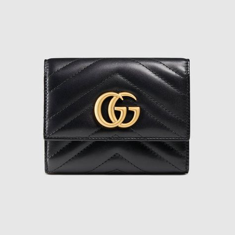 Women Dompet Gucci, Hand Bags Ideas, Designer Coin Purse, Gucci Gg Marmont Matelasse, Wallet Gucci, Bags Ideas, Small Leather Wallet, Gucci Store, Gucci Women