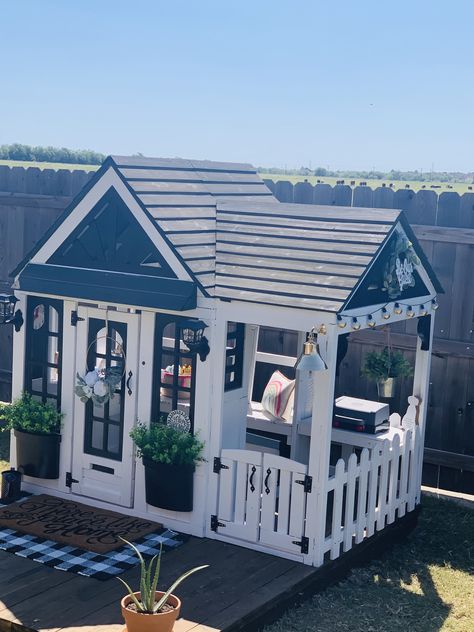 Forestview Ii Playhouse, Kidkraft Playhouse Makeover, Farmhouse Playhouse, Diy Playhouse Makeover, Playhouse Remodel, Victorian Playhouse, Playhouse Decor, Outdoor Playhouses, Luxury Playhouses