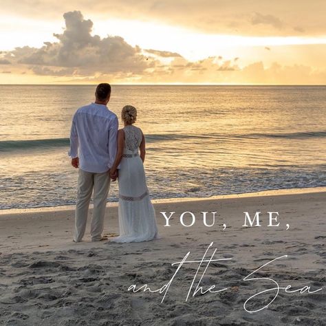 Best Beach Wedding Locations, Beach Wedding Pics, Wedding Anniversary Pictures, Small Beach Weddings, Sunset Beach Weddings, Couple Beach Pictures, Beach Wedding Locations, Beach Wedding Ceremony, Destination Beach Wedding