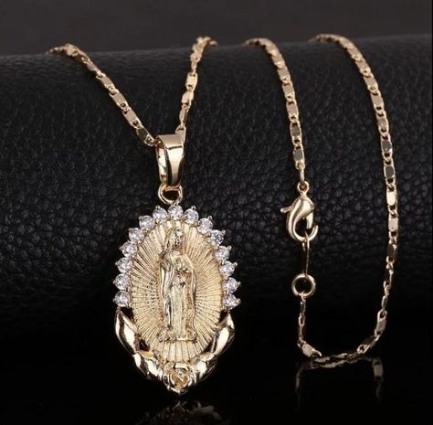 Virgin Mary Pendant, Virgin Mary Necklace, Bracelet Couple, Catholic Jewelry, Casual Jewelry, Mens Jewelry Necklace, Christian Jewelry, Sterling Silver Necklace Pendants, Silver Pendant Necklace