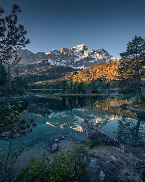 Lake Eibsee, Image Nature, Landscape Scenery, Landscape Pictures, Cool Landscapes, Nature Backgrounds, Nature Images, Nature Aesthetic, Nature Wallpaper