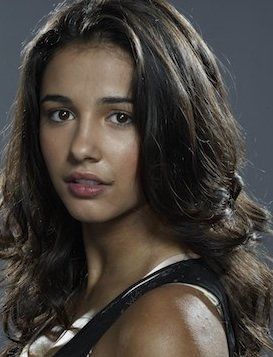 Naomi Scott  (Inspiration for Cassandra & Xanthe Maya Paine) Character Inspiration Girl, Naomi Scott, Female Character Inspiration, 인물 사진, Aladdin, Power Rangers, Dark Hair, Pretty Face, Woman Face