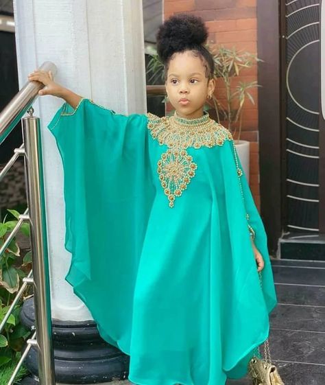 Muslim Girls Dress Kids Abaya Moroccan Caftan Kids Khimar | Etsy Farasha Abaya, Kids Abaya, Kids Kaftan, Royal Girls, Wedding Dresses For Kids, Girls Party Wear, Beach Wedding Gown, Hand Embroidery Dress, Moroccan Kaftan