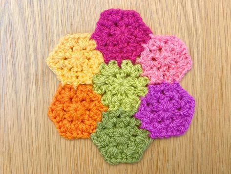 Half Treble Crochet, Granny Rectangle, V Stitch Crochet, Modern Crochet Blanket, Treble Crochet, Crochet Square Blanket, Granny Square Crochet Patterns Free, 4mm Crochet Hook, Half Double Crochet Stitch