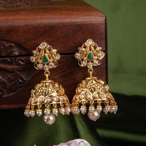 Earings Design Gold Butta, Jumkilu Gold, Earrings Models Gold, Gold Earrings Latest Designs, Gold Jumki Designs Earrings, Light Weight Gold Buttalu, Butta Kammalu Gold Designs, 5grams Gold Earrings, South Indian Wedding Jewelry Sets