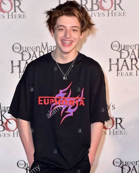 Thomas Barbusca Girlfriend, Thomas Barbusca Aesthetic, Tomas Barbusca, Thomas Barbusca, Guy Celebs, Griffin Gluck, High School Movies, Wonder Boys, Tommy Boy