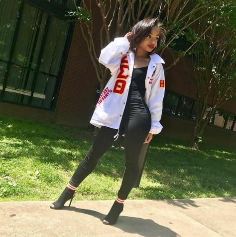 Delta Sigma Theta Outfits, Delta Sigma Theta Apparel, Red Chucks, Delta Sigma Theta Gifts, Delta Girl, Casual Glam, Omega Psi Phi, Delta Sigma Theta Sorority, Delta Sigma Theta