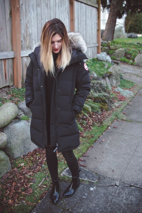 THE GREY EDIT // Canada Goose Shelbourne Parka + Jeffrey Campbell Chelsea Boot Canada Goose Parka Outfit, Canada Goose Parka Women, Hiking Winter Outfit, Parka Outfit, Hiking Winter, Canada Goose Parka, Canada Goose Women, Parka Women, Parka Style