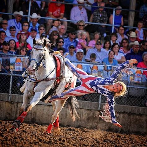 Patriotic Trick rider Trick Riding Outfits, Trick Riding Aesthetic, Riding Aesthetic, English Horses, Horse Vaulting, Mounted Archery, Ranch Cowboy, Riding Outfits, Amazing Horses