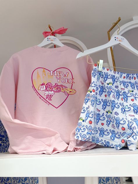 Preppy Inspiration, Cute Pajama Sets, Preppy Lifestyle, Bright Fashion, Roller Rabbit, Preppy Style Summer, Casual Preppy Outfits, Cute Preppy Outfits, Cute Pajamas