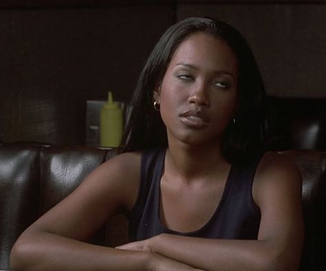 Maia Campbell 90s, Maia Campbell, Beauty Advertising, Long Faces, Dark Skin Women, Fade To Black, Vintage Glamour, Black Culture, Easy Hairstyles