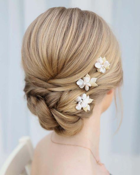 Vintage Bridal Hair, Aesthetic Styles, Wedding Hairstyles For Medium Hair, Traditional Hairstyle, Hairstyle Tutorials, Simple Wedding Hairstyles, Wedding Guest Hairstyles, Step By Step Hairstyles, Best Wedding Hairstyles