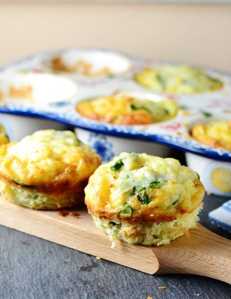 Asparagus Halloumi Potato Muffin Frittatas Brunch Treats, Easter Breakfast Recipes, Egg Muffins Breakfast Healthy, Frittata Muffins, Asparagus Egg, Savory Pies Recipes, Breakfast Vegetables, Potato Muffins, Egg Muffins Breakfast