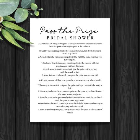 Bridal Shower Pass The Poem Game, Pass The Poem Bridal Shower Game, Pass The Prize Bridal Shower Game, Pass The Parcel Game, Wedding Shower Activities, Pass The Parcel, Bohemian Bridal Shower, Game Wedding, Simple Bridal Shower