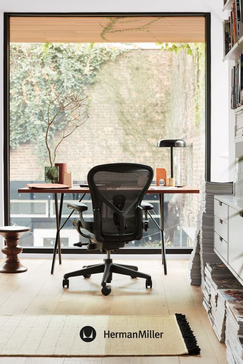 Aeron Chair, Home Office Setup, Ergonomic Office Chair, Office Setup, Herman Miller, Space Planning, Industrial Furniture, Desk Chair, Innovation Design