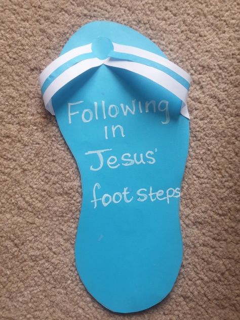 Craft for kids on Following Jesus' footsteps, discipleship or choosing to follow Jesus Jesus Chooses His Disciples Craft, Jesus Crafts For Preschoolers, Follow Jesus Craft, Disciples Craft, Evangelism Ideas, Catholic Kids Crafts, Sunday School Object Lessons, Vacation Bible School Themes, Jesus Crafts