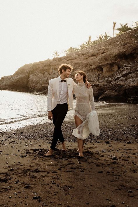 Luxury Beach Wedding, Small Beach Weddings, Wedding In Spain, Tenerife Spain, Wedding Spain, Island Destinations, Adventure Couple, Beach Destination Wedding, Romantic Getaway