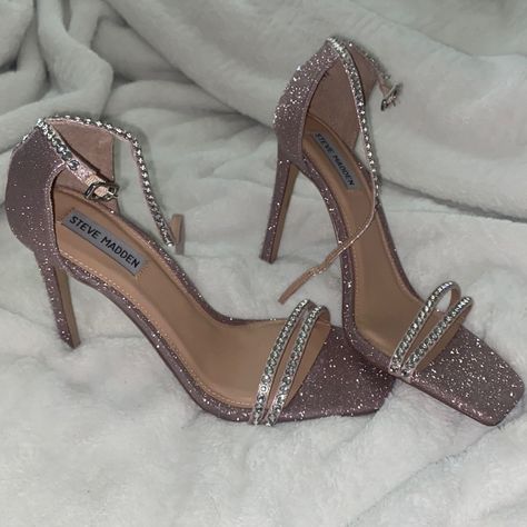 Brand New Without Tags Heels For Sweet 16, High Heels For Quinceanera, Quince Heels Pink, Pink Quinceanera Shoes, Heels Baddie, Prom Heels Sparkly, Pink Prom Shoes, Quinceanera Heels, Quince Heels