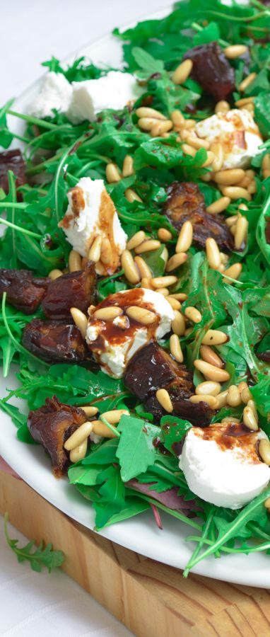 To Die For Fried Date and Goat Cheese Salad | Hadias Lebanese Cuisine Salad With Dates And Goat Cheese, Date Salad Recipes, Dates Salad, Goats Cheese Salad, Girly Food, Salad Arugula, Christmas Salads, Lebanese Cuisine, Favorite Salad