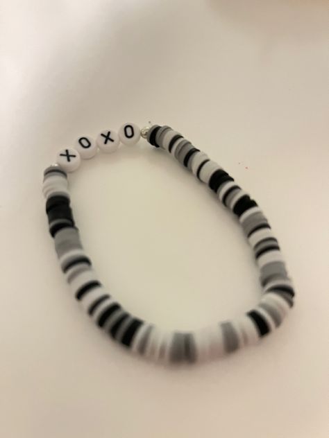 Goth Clay Bead Bracelets, Clay Bead Bracelet Ideas Grunge, Grunge Clay Bead Bracelets, Emo Clay Bead Bracelets, Bracelet Ideas Grunge, Black Clay Bracelet, Bead Bracelet Words Ideas Edgy, White Clay Bead Bracelet, Make Clay Beads