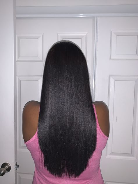 Mid Back Length Hair Black Women, Healthy Hair Black, Back Length Hair, Mid Back Length Hair, Armpit Length Hair, Dominican Blowout, Long Relaxed Hair, Relaxed Hair Journey, Pressed Natural Hair