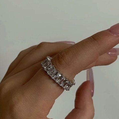 Silver Rings Aesthetic, Baguette Rings, Couple Ring Design, Ring Emerald Cut, Emerald Cut Diamond Ring, Expensive Jewelry Luxury, Sparkly Ring, Swarovski Ring, Jewelry Photoshoot