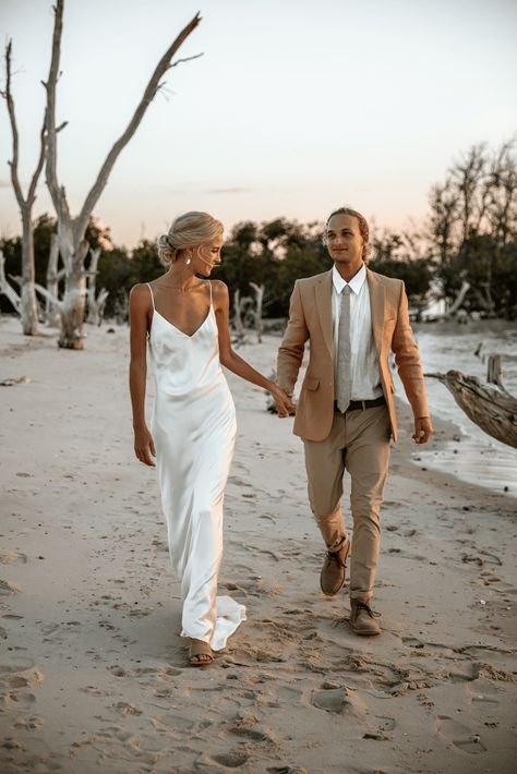 Bo And Luca, Small Beach Weddings, Sunrise Wedding, Sunset Beach Weddings, Casual Beach Wedding, Spaghetti Strap Wedding Dress, Wedding Bridal Dress, Beachy Wedding, Wedding Dresses With Straps