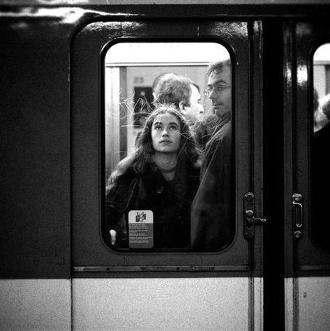 Lise Sarfati, Street Photography Paris, Metro Paris, Paris Metro, Black And White Film, Photo Vintage, Documentary Photography, Street Photo, Bw Photo