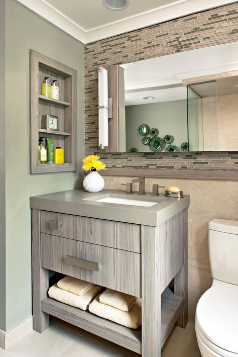 Guest Half Bathroom Ideas, Small Bathroom Solutions, Small Bathroom Vanity, Color Bathroom Design, Room Vanity Ideas, Bathroom Vanity Decor, Modern Bathroom Interior, Small Bathroom Sinks, Farmhouse Bathroom Vanity