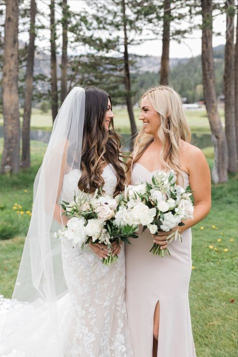 Wedding With Two Bridesmaids, Wedding Poses For Bride And Maid Of Honor, Bride With Individual Bridesmaid, 1 Bridesmaid Wedding, Individual Bridesmaids Photos, Bride And One Bridesmaid Pictures, 2 Bridesmaids Pictures, Bride Maid Of Honour Photos, Bride And Bridesmaid Pictures Individual