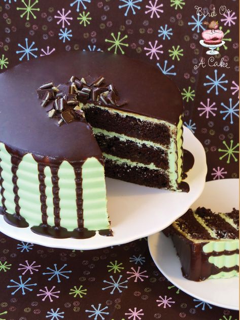 Chocolate Cake With Ganache, Andes Mint Chocolate, Mint Chocolate Cake, Mint Cake, Chocolate Ganache Cake, Andes Mint, Food Cakes, Eat Dessert, Fruit Desserts