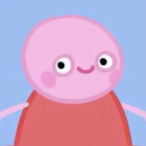 Bald Peppa Pig Pfp, Peppa Pig Cursed Pic, Aesthetic Peppa Pig Wallpaper, Weird Funny Pictures Peppa, Weird Hello Kitty, Peppa Pig Pfp, Peppa Pig Pictures, Heo Peppa, Peppa Pig Memes