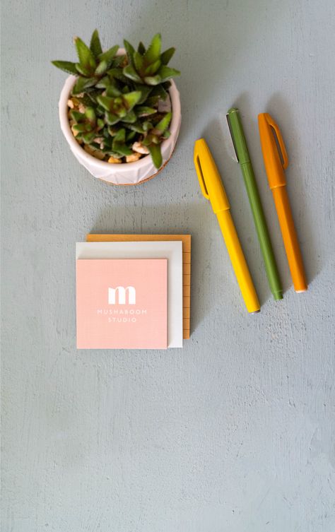 Stationery Flat Lay Photography, Pen Photography Ideas, Pen Product Photography, Stationary Photography Ideas, Stationery Photography Ideas, Stationary Product Photography, Top Down Photography, Stationary Photography, Business Card Photography