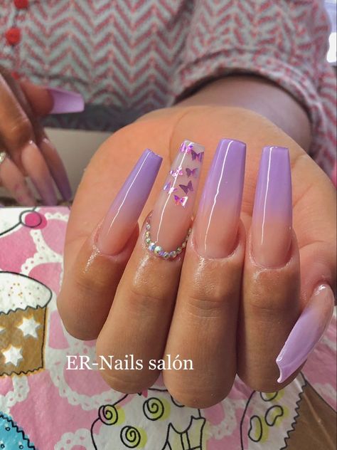 Lilac Acrylic Nails Coffin Short, Lilac Nails With Design, Lilac Ombre Acrylic Nails, Butterfly Summer Nails, Purple Lilac Nails, Coffin Acrylic Nails Purple, Pink And Purple Nails Short, Lavender Acrylic Nails Coffin, Lilac Coffin Nails