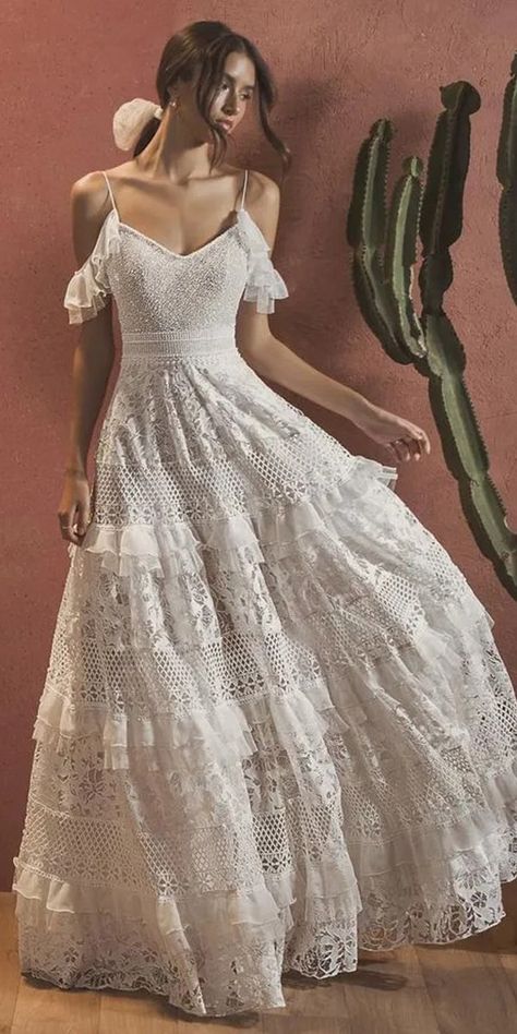 Look Hippie Chic, Boho Wedding Dresses, Best Dresses, Fall Inspiration, Bohemian Wedding Dress, Bohemian Wedding Dresses, Bohemian Wedding, Boho Wedding Dress, Dream Wedding Dresses