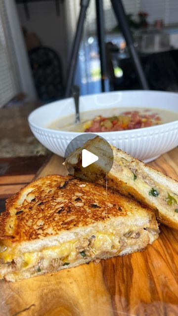 Justin Boudreaux-Backyard Gourmet Chef on Instagram: "Boudin Grilled Cheese!!! Need I say more?! #grilledcheese #boudin #cajun #easyrecipe" Boudin Sandwich, Boudin Quesadillas, Boudin Recipe, Creole Dishes, Boudin Balls, Grilled Peppers, Cajun Cooking, Gourmet Chef, Quesadilla Recipes