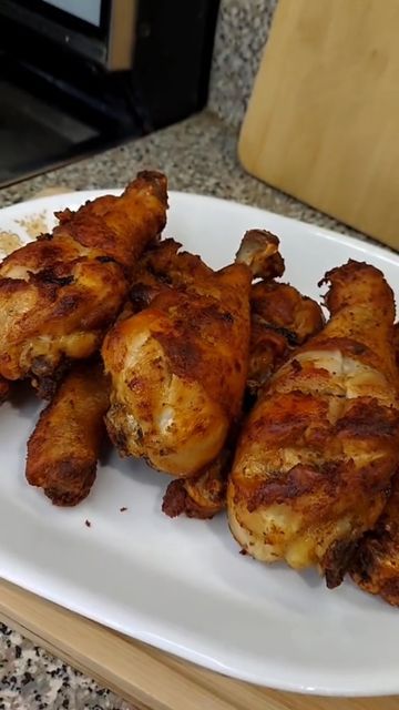 Chicken Legs Mexican Recipes, Fried Chicken Legs, Fried Beef, Chicken Legs, Tandoori Chicken, Fried Chicken, Good Eats, Mexican Food Recipes, Easy Meals